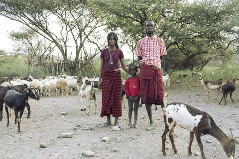 Die Wüste lebt: Afar-Hirtenfamilie
