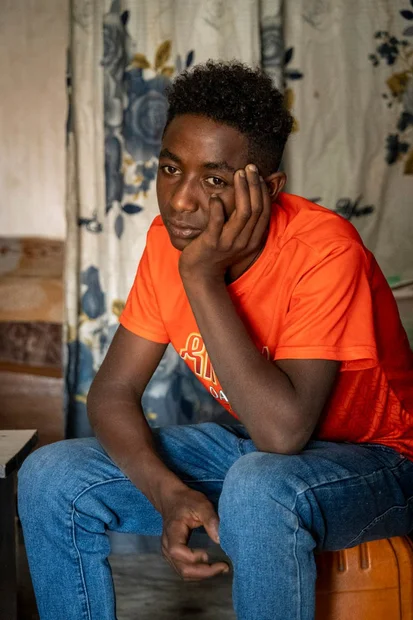 Nachdenklilcher Junge