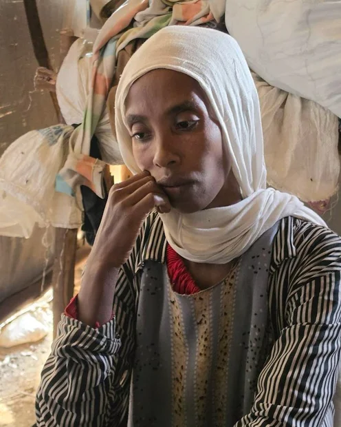 Vertriebene Mutter Teyibas in Haik